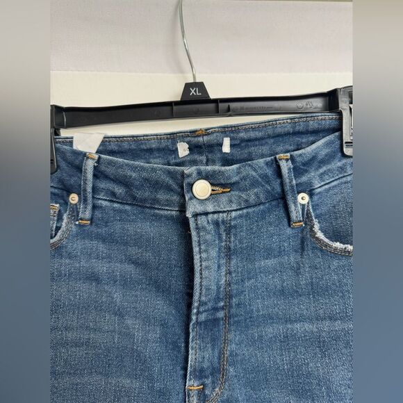 Good American Good Legs Raw Hem Straight Jeans Blue Denim Estimated Size 14/32 - Picture 4 of 8